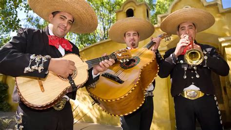 Henry Alejandro's Fiesta Mexicana: A Celebration of Music, Culture, and Unexpected Twists!